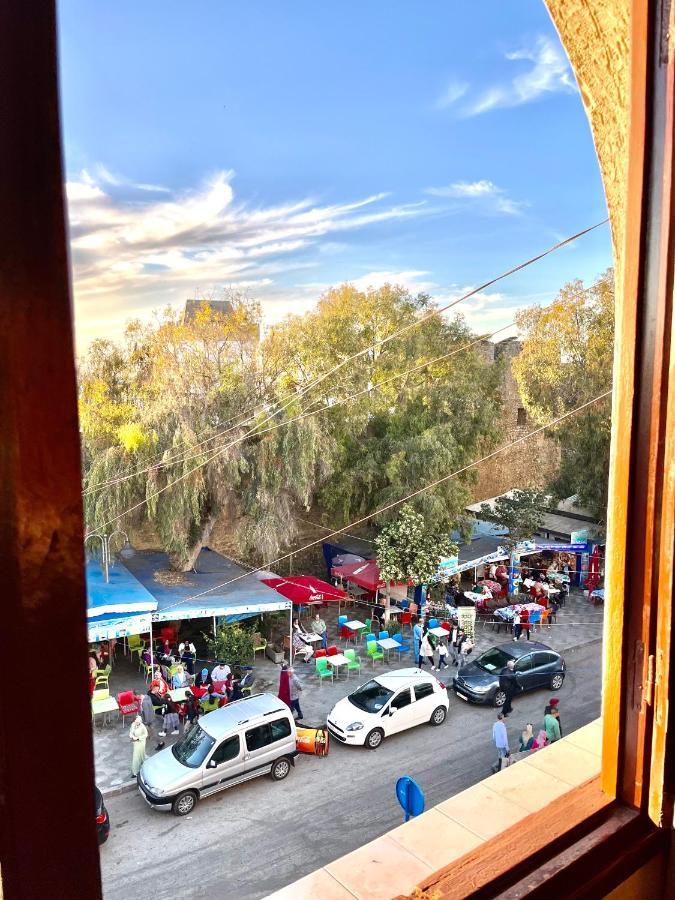 Soleado Al Lado De La Preciosa Medina , A 3 Minutos De La Playa Andando I Apartamento